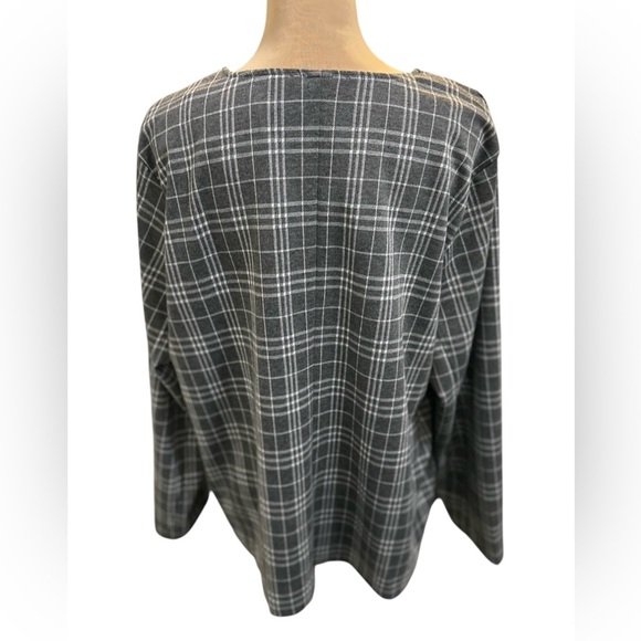 Christopher & Banks Blazer Jacket Sz 1X Gray Plaid Lightweight Buttons Boat Neck - Picture 3 of 11